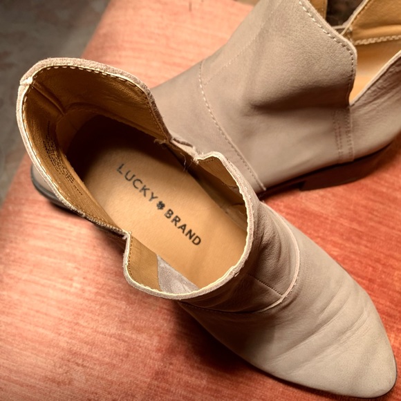 Lucky Brand Paramo Bootie | Size 7.5 - Picture 5 of 7
